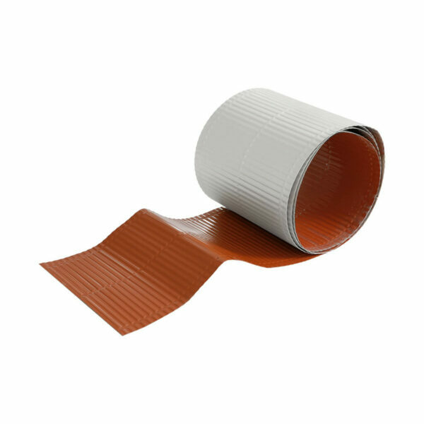 Střešní úžlabí lisované příčně v roli 6 m